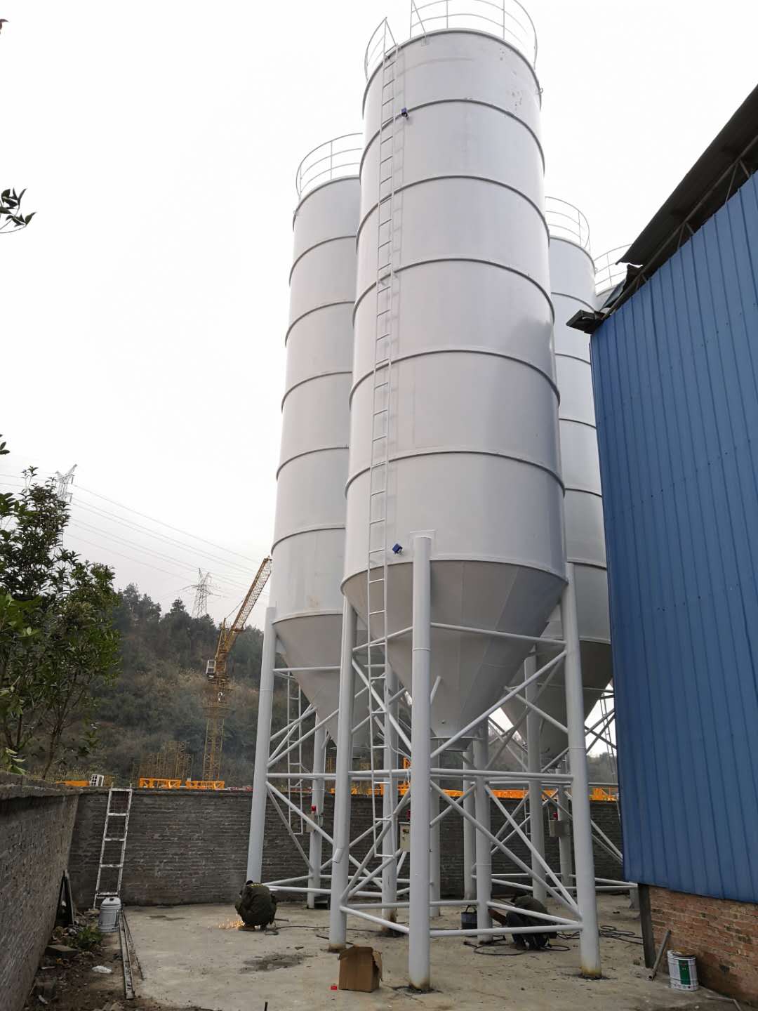 龙里干粉砂浆罐